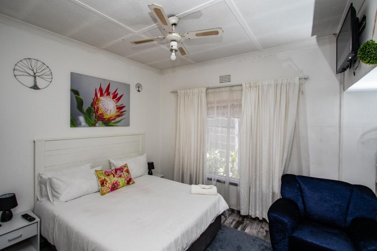 Willow Guest House Boksburg Eksteriør billede