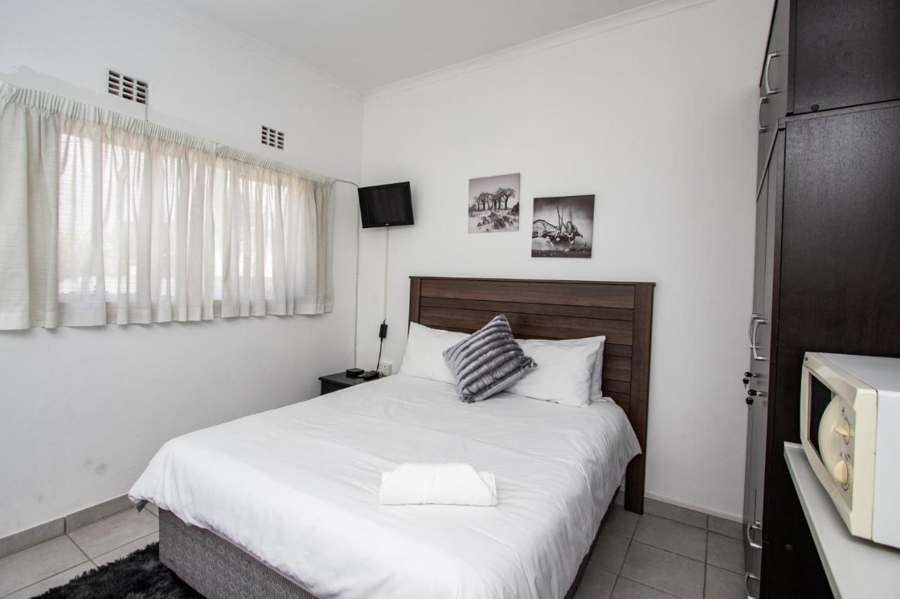 Willow Guest House Boksburg Eksteriør billede