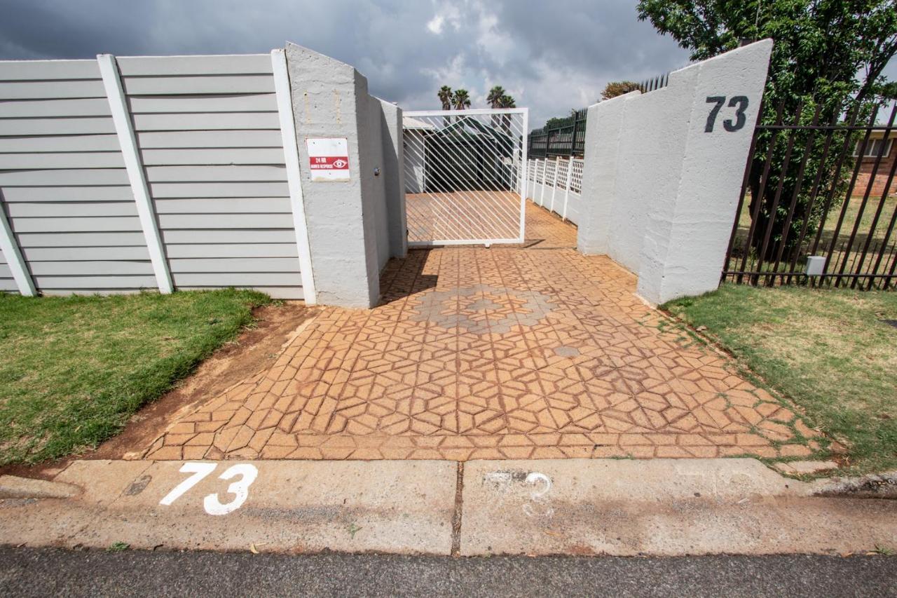 Willow Guest House Boksburg Eksteriør billede