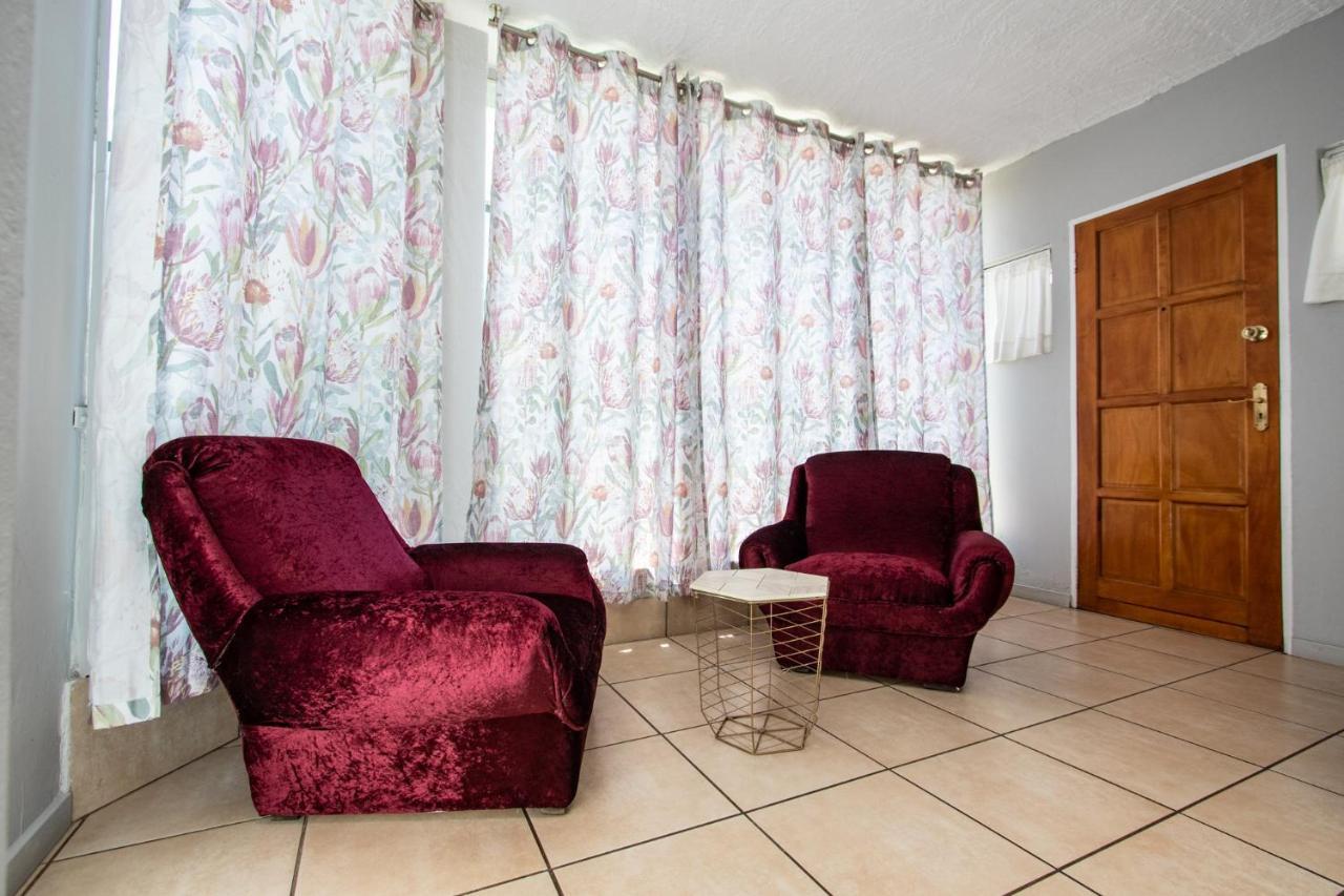 Willow Guest House Boksburg Eksteriør billede