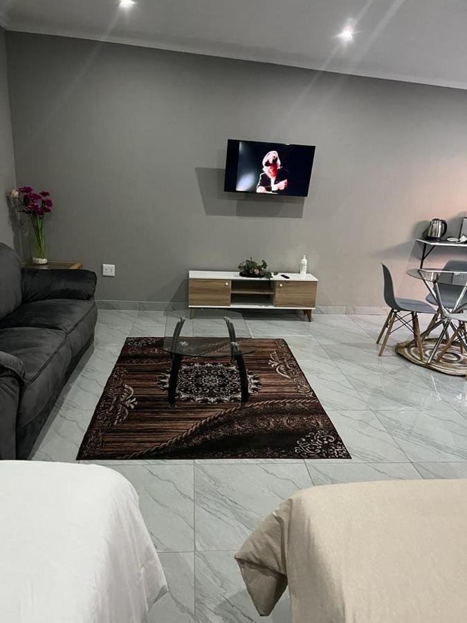 Willow Guest House Boksburg Eksteriør billede