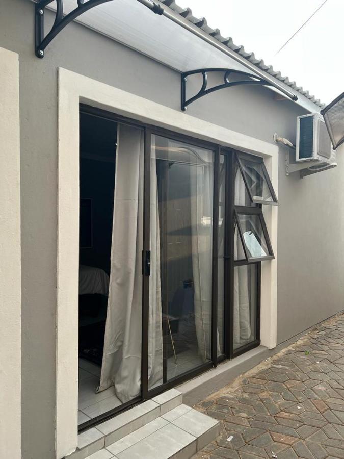 Willow Guest House Boksburg Eksteriør billede