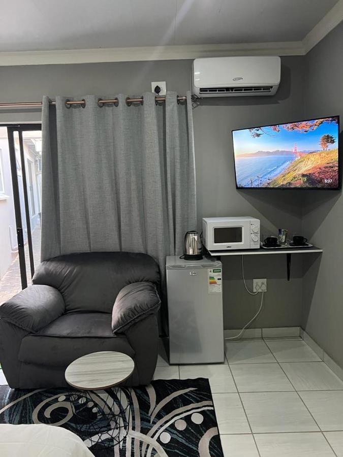 Willow Guest House Boksburg Eksteriør billede