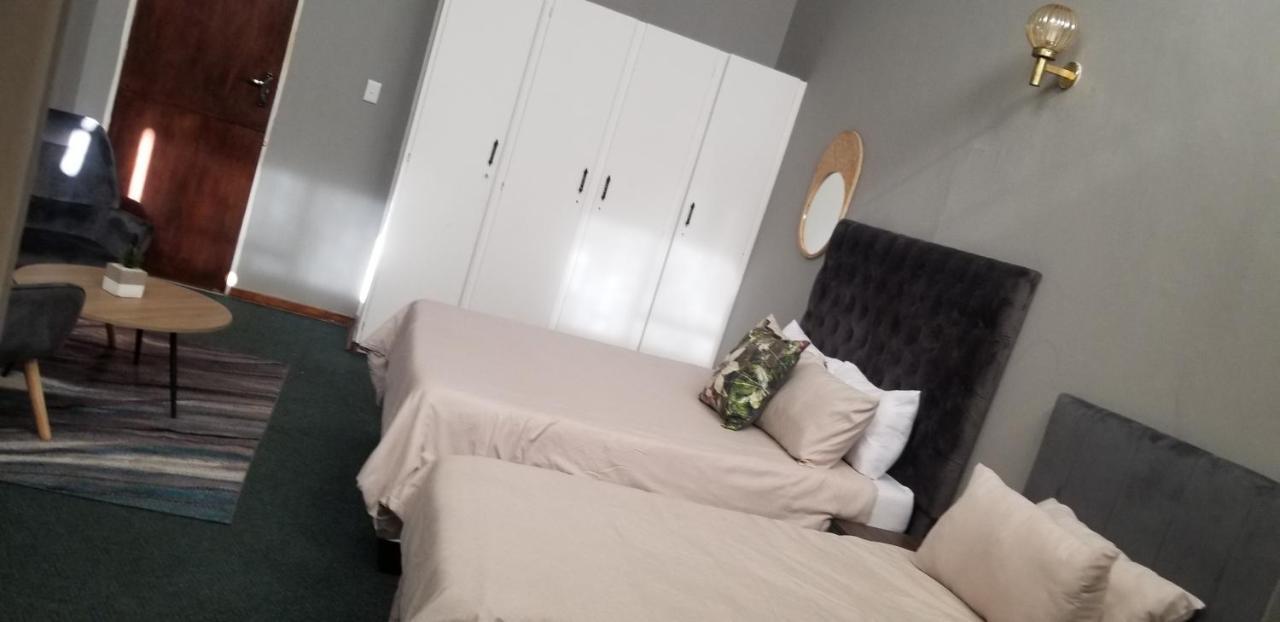 Willow Guest House Boksburg Eksteriør billede